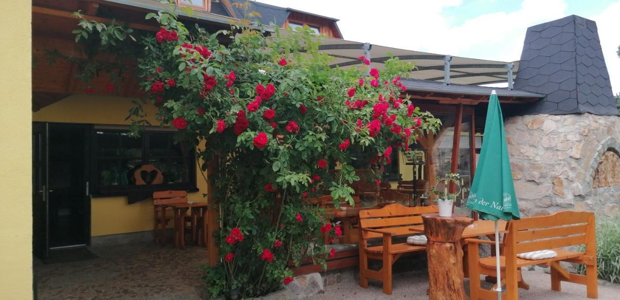 Landgasthof Plohnbachtal Ug Hotel Lengenfeld  Exterior foto